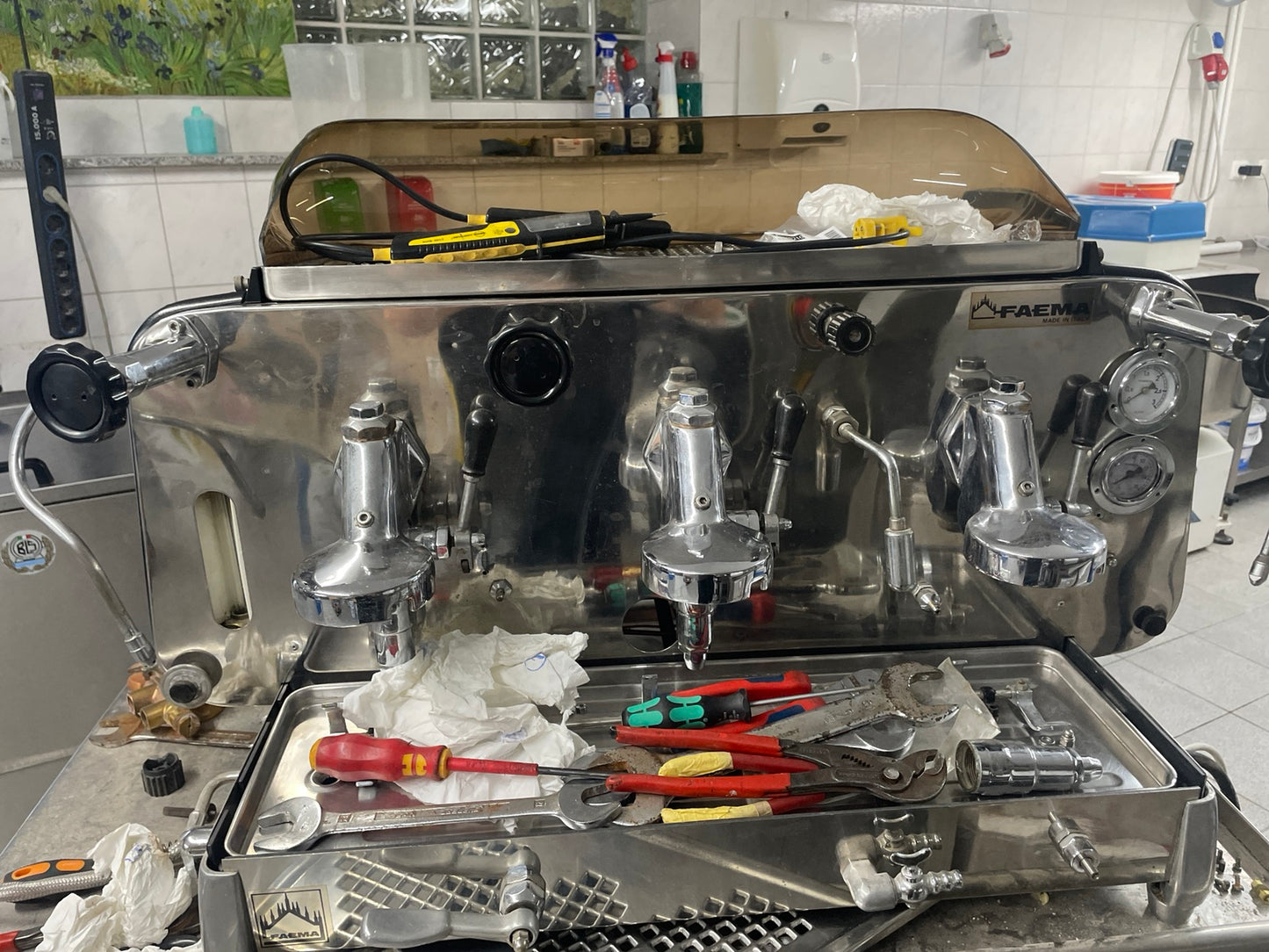 Restaurierungen von oltimer Kaffeemaschine